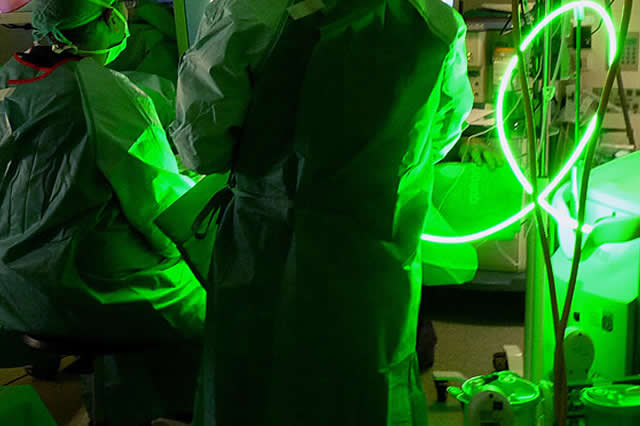 LASER HOLMIO EN QUITO